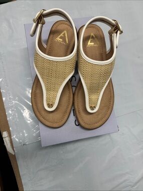 AEROSOLES Tan and White Woven T-Strap Sandals with Gold Accent